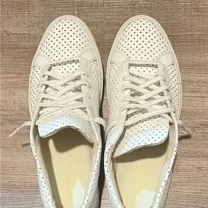 Common Projects | Shoes | Common Projects White Perforated  display picture 1